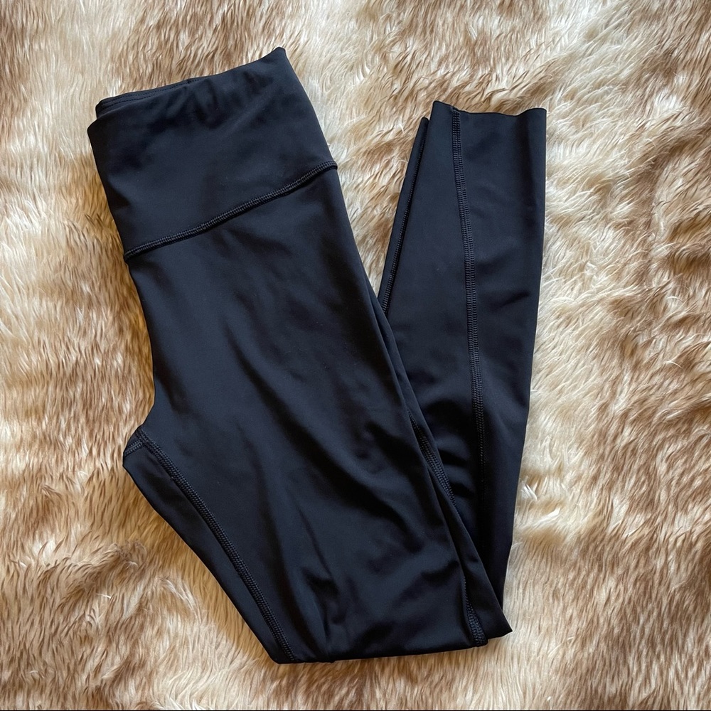 Black Athleta 3/4 Length Leggings